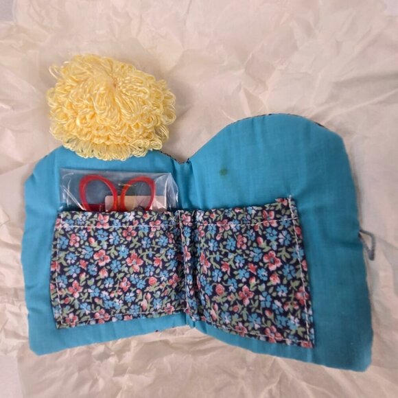 Vintage Avon Country Doll Sewing Kit New Dead Stock Not A Toy Fabric Doll - Picture 3 of 10